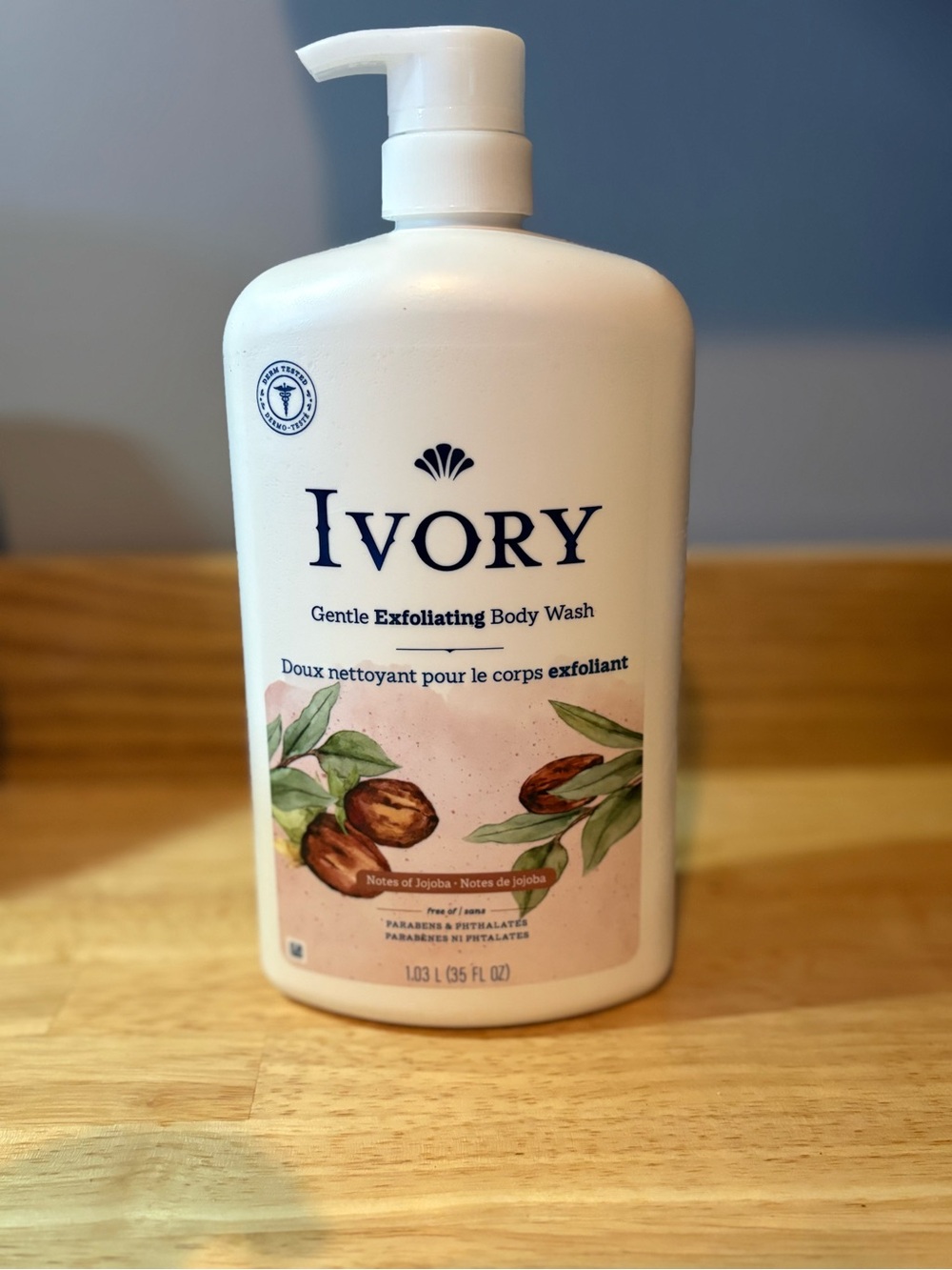 Ivory Gentle Exfoliating Body Wash Jumbo size
